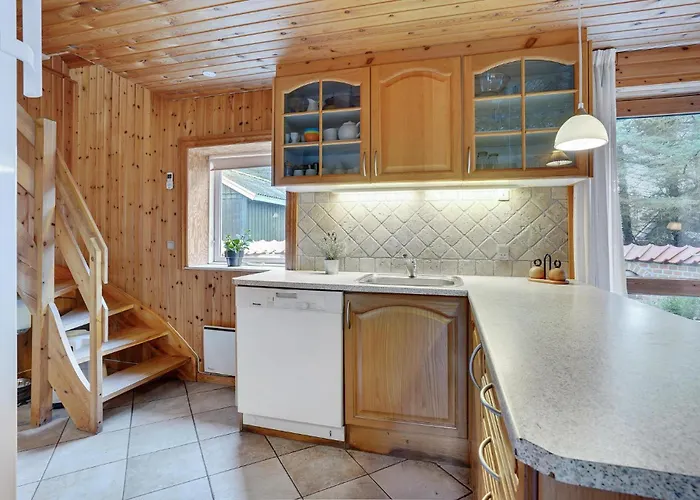 Four-bedroom In * טהיסטד